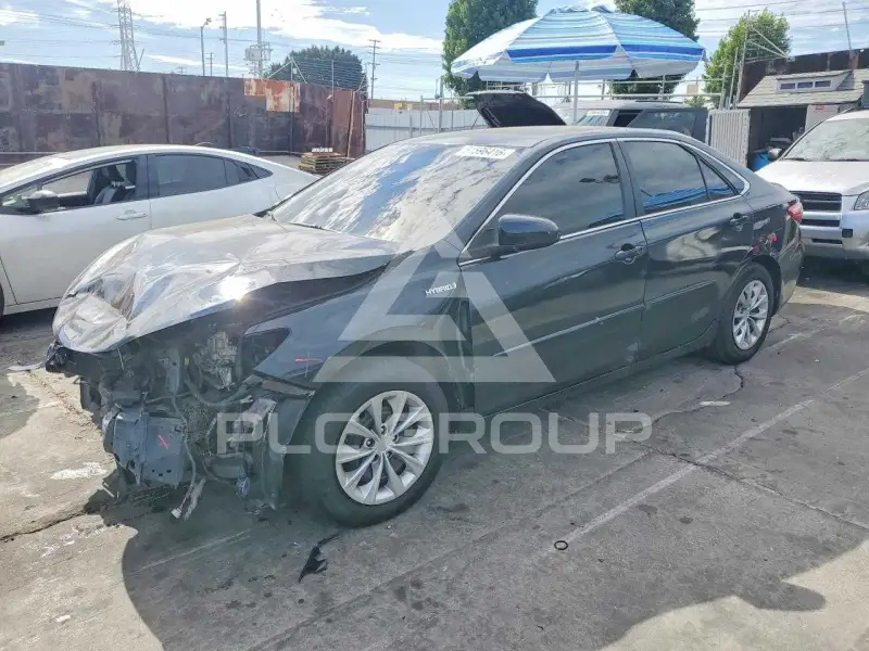 2017 Toyota CAMRY фото