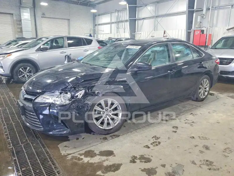 2017 Toyota CAMRY фото