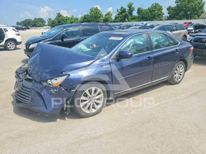 2017 Toyota CAMRY фото