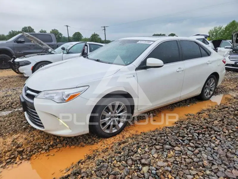 2017 Toyota CAMRY фото