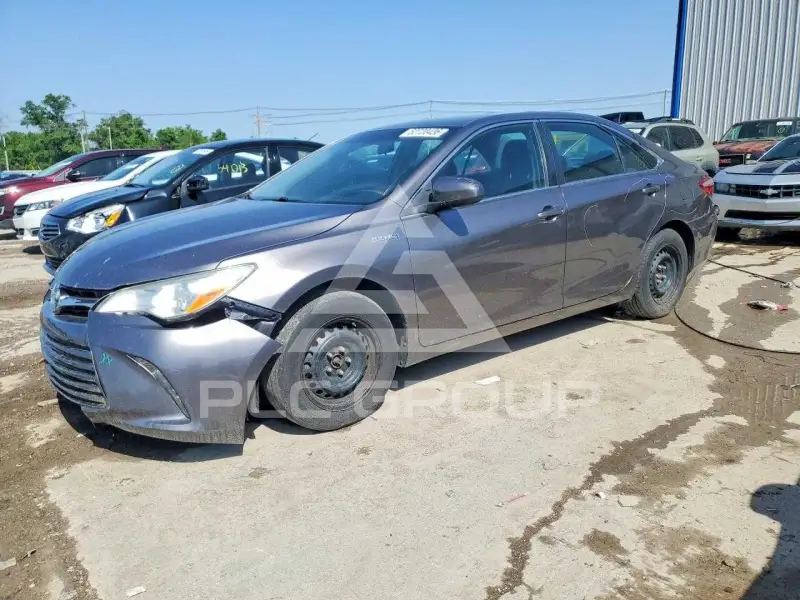 2017 Toyota CAMRY фото