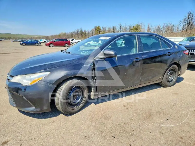 2017 Toyota CAMRY фото