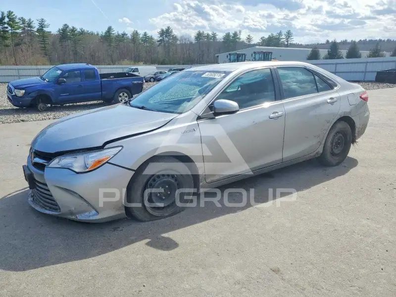 2017 Toyota CAMRY фото