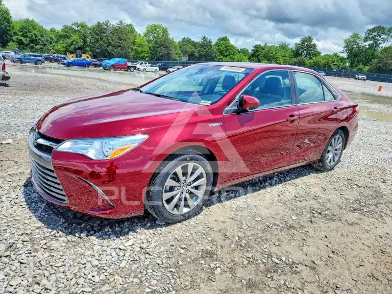 2017 Toyota CAMRY фото