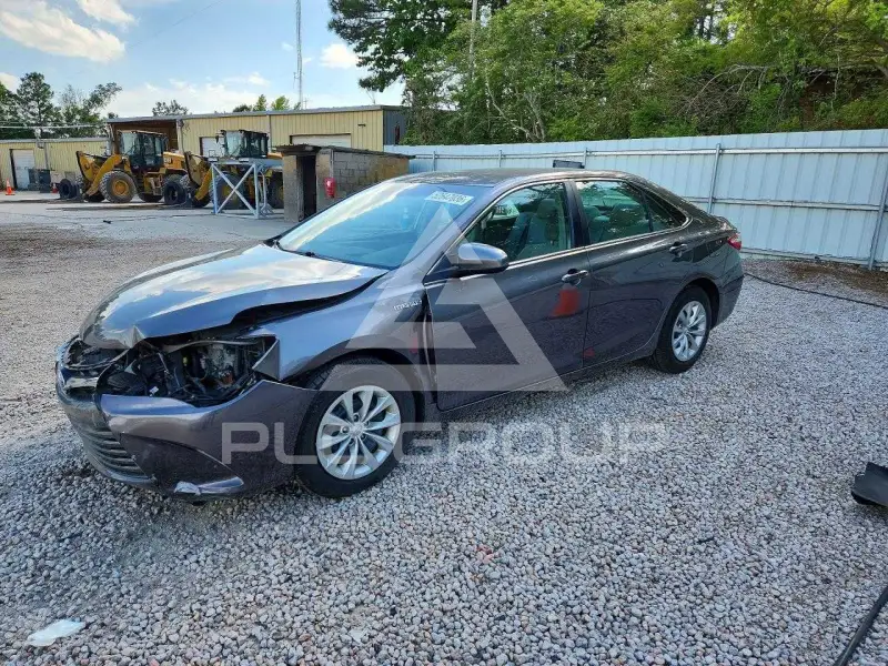 2017 Toyota CAMRY фото