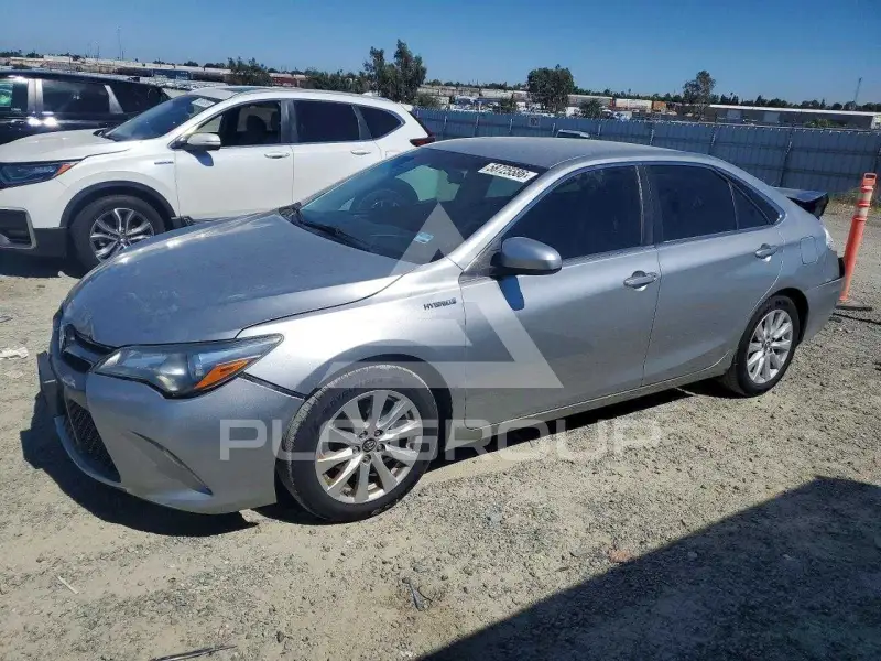 2017 Toyota CAMRY фото