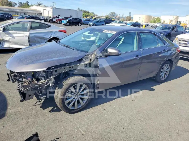2017 Toyota CAMRY фото
