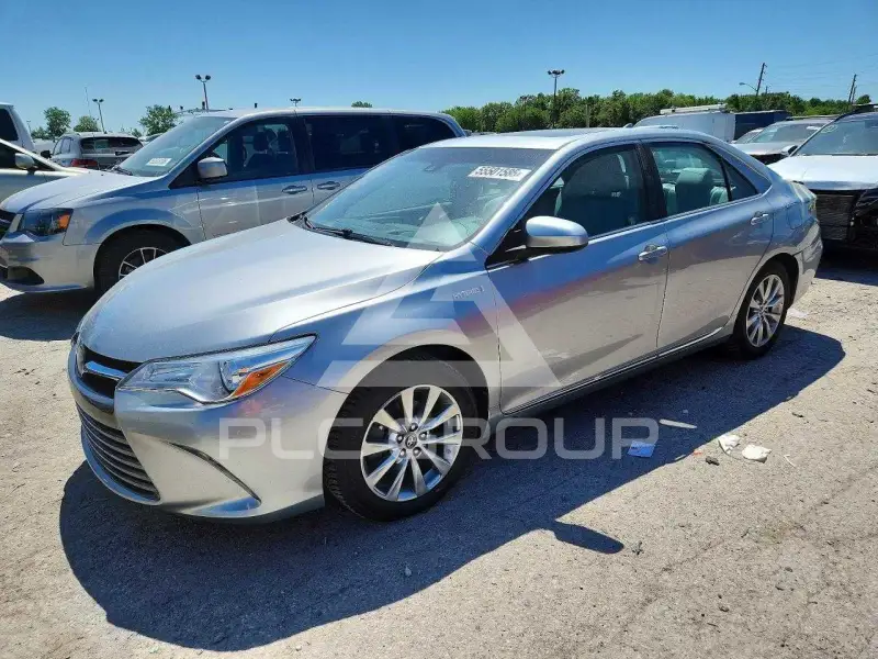2017 Toyota CAMRY фото