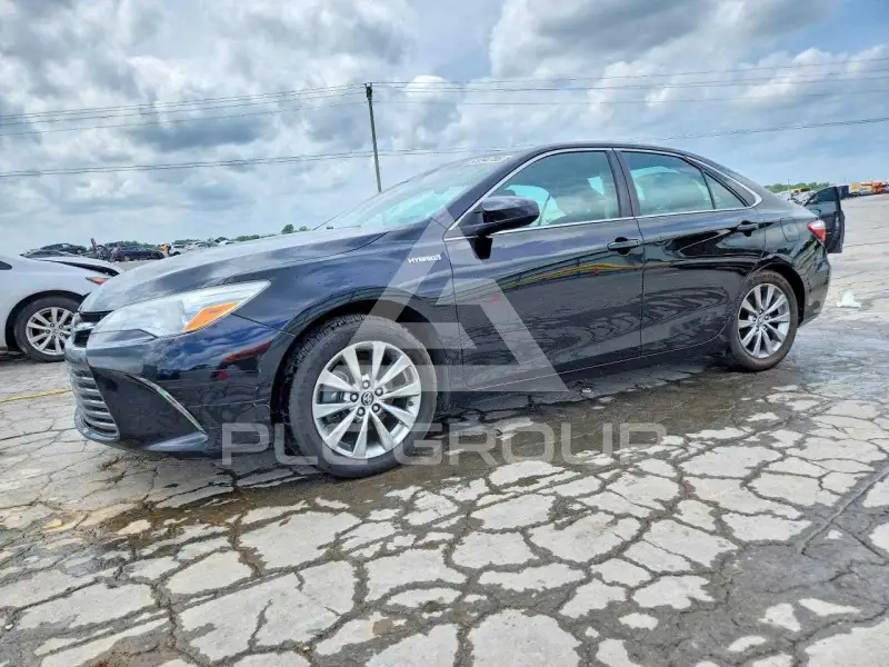 2017 Toyota CAMRY фото