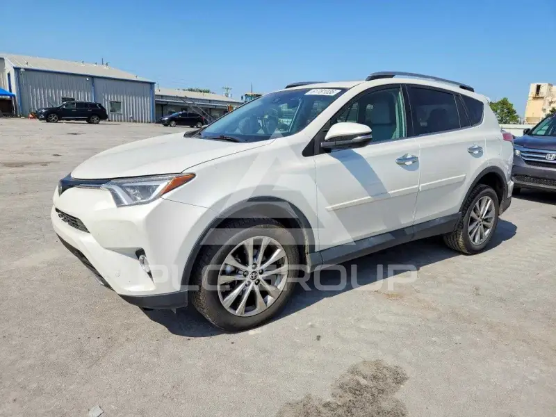 2017 Toyota RAV4 фото