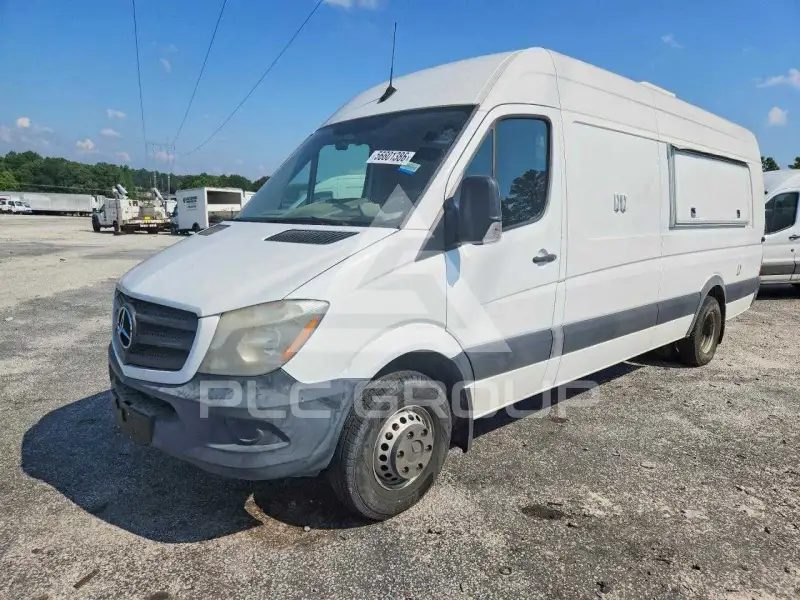 2017 Mercedes Benz Sprinter photo
