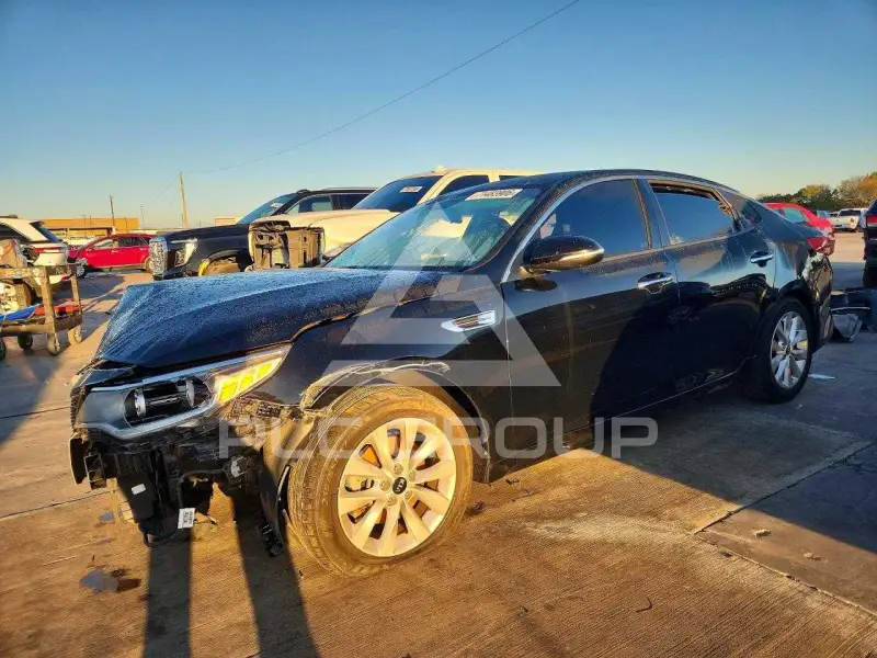 2017 KIA Optima фото