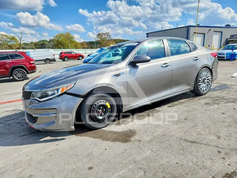 2017 KIA Optima фото