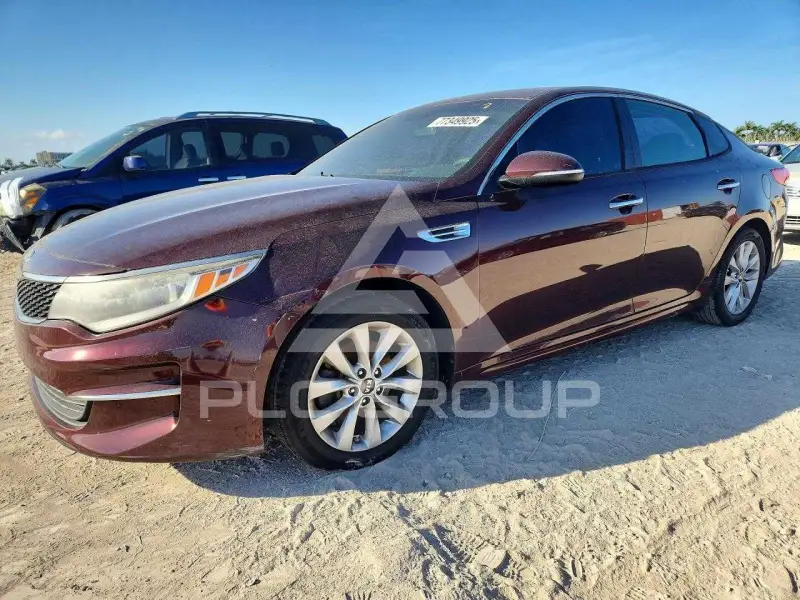 2017 KIA Optima фото