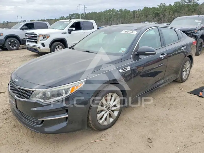 2017 KIA Optima фото