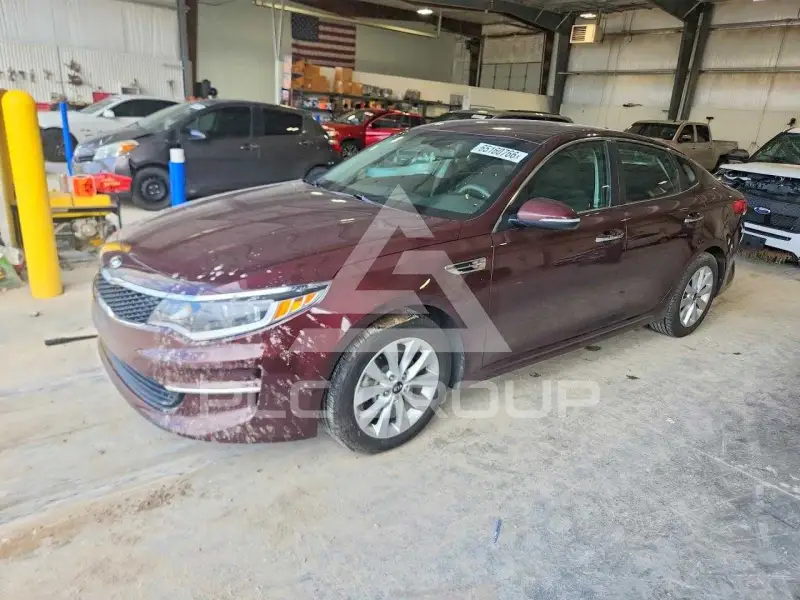 2017 KIA Optima фото