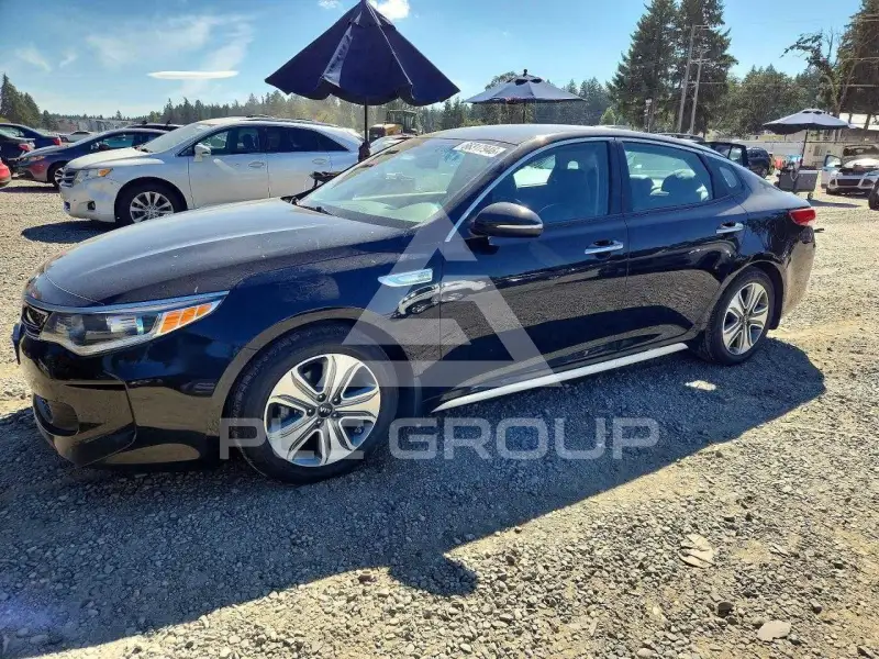 2017 KIA Optima photo