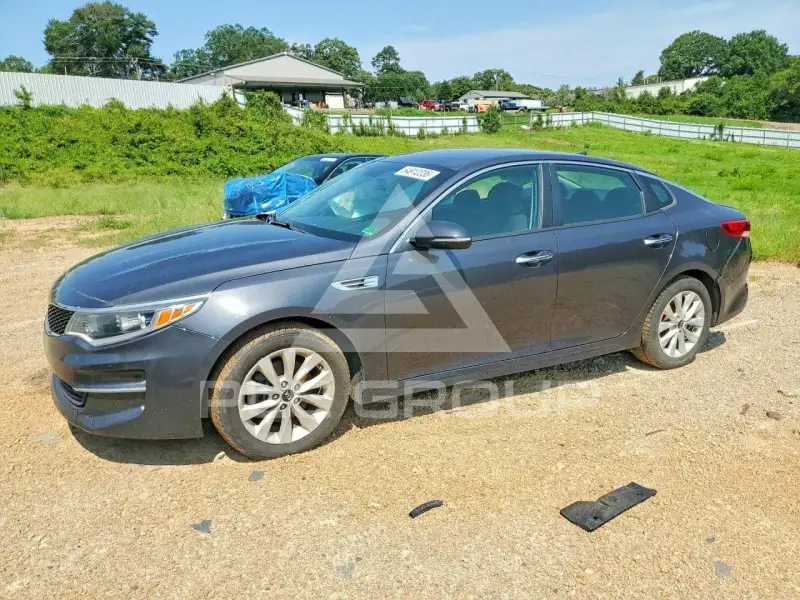 2017 KIA Optima фото