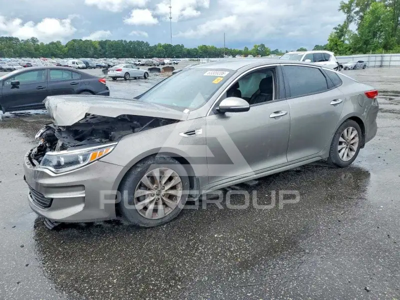 2017 KIA Optima фото