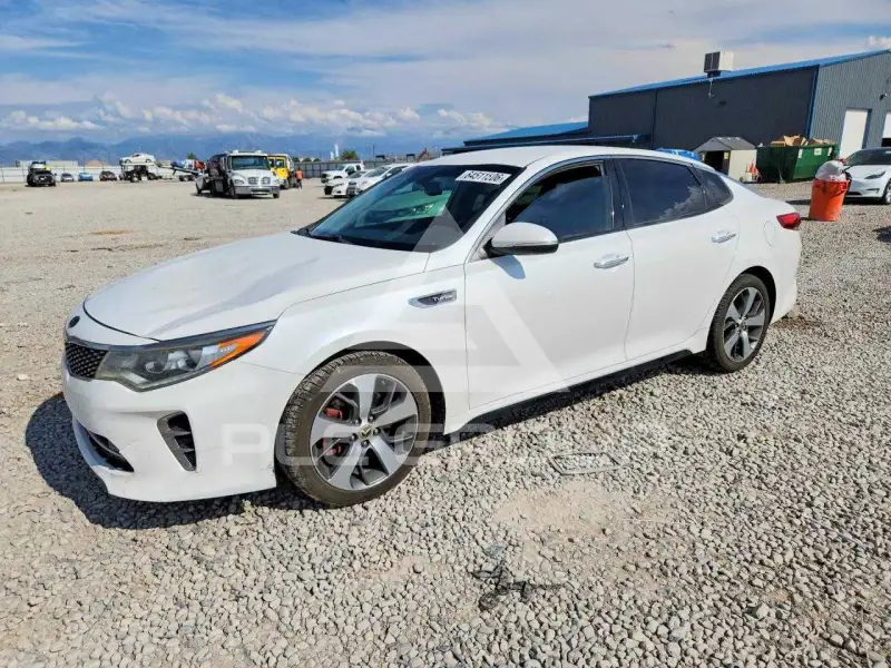2017 KIA Optima photo