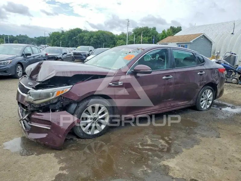 2017 KIA Optima фото