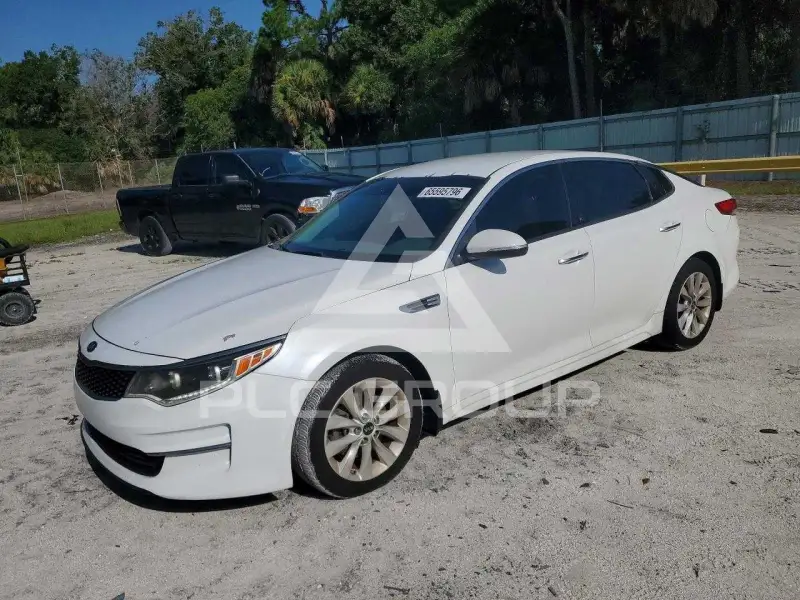 2017 KIA Optima фото