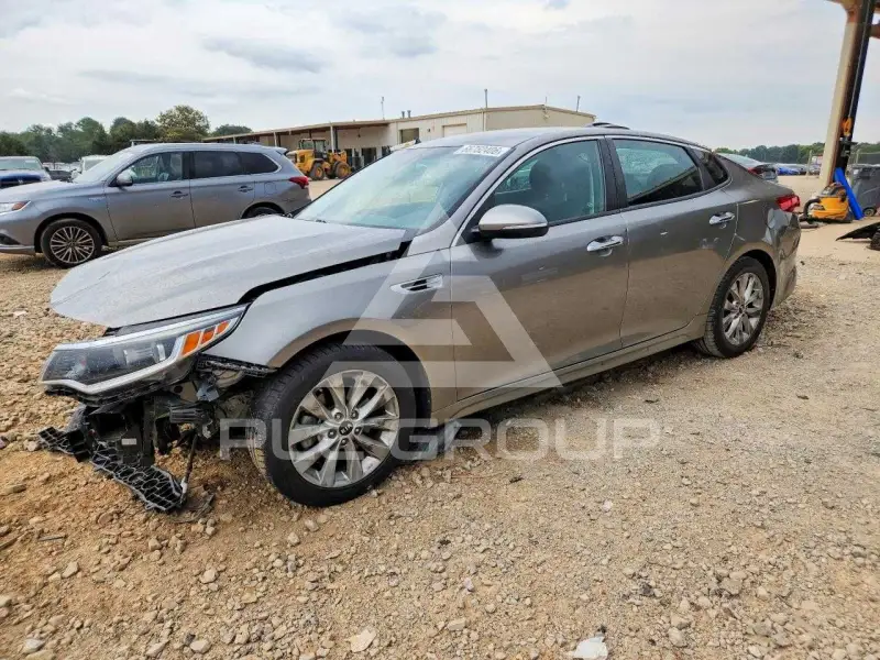 2017 KIA Optima фото