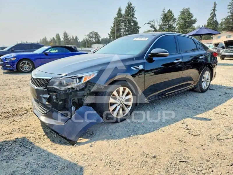2017 KIA Optima photo
