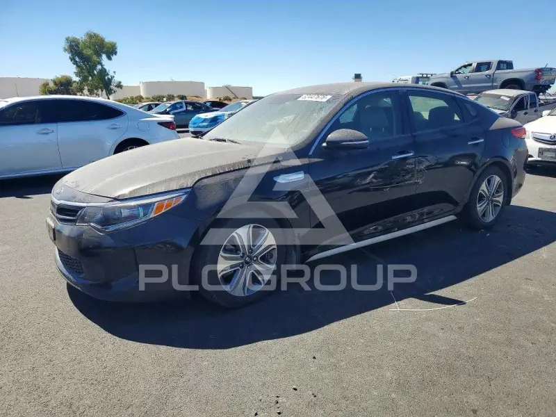 2017 KIA Optima фото