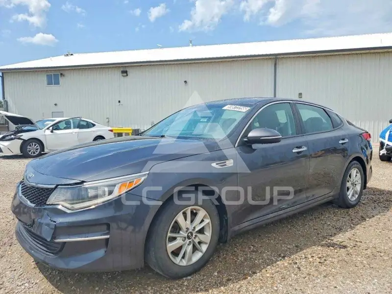 2017 KIA Optima фото