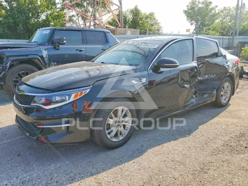 2017 KIA Optima фото