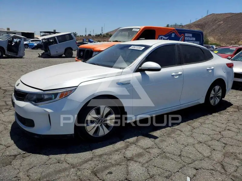 2017 KIA Optima фото