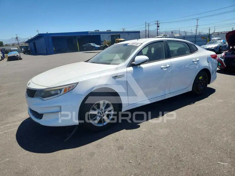 2017 KIA Optima фото