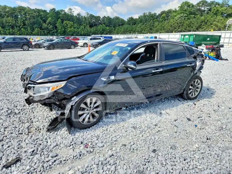 2017 KIA Optima фото