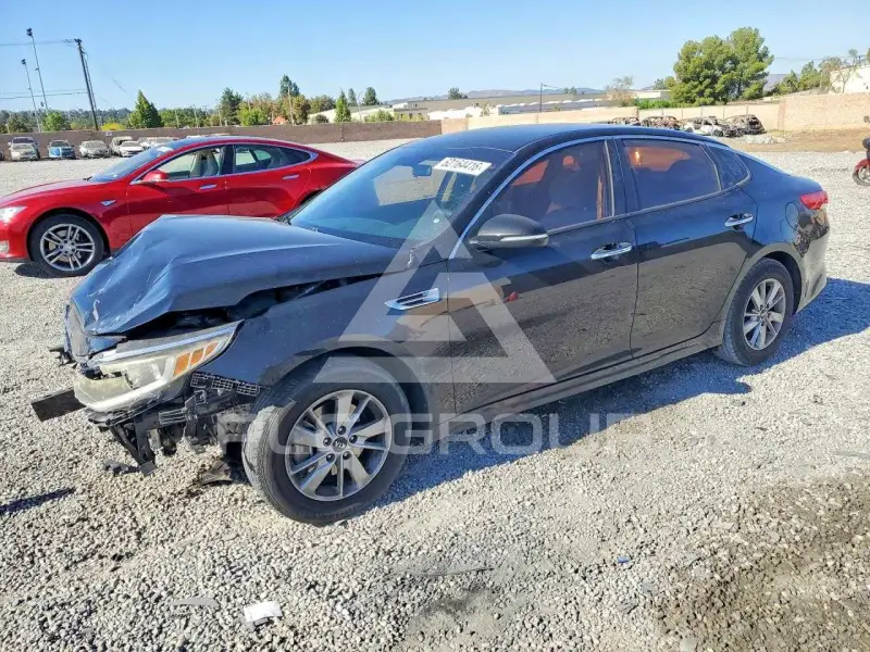 2017 KIA Optima фото