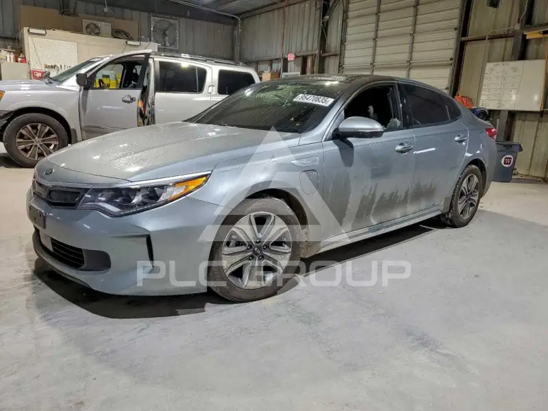 2017 KIA Optima фото