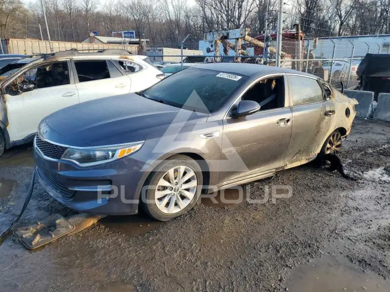 2017 KIA Optima фото
