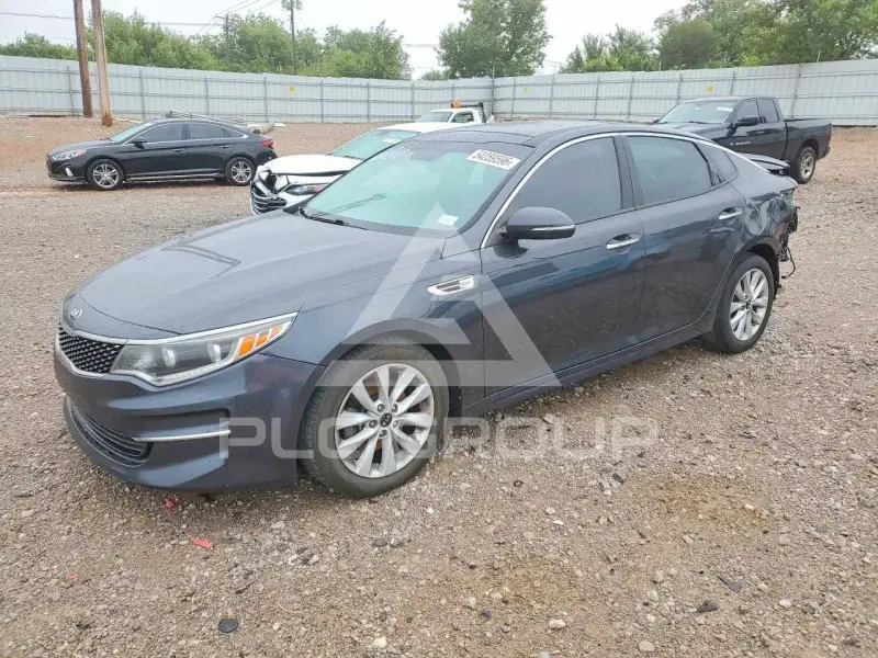 2017 KIA Optima фото