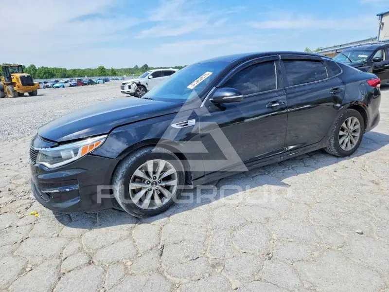 2017 KIA Optima фото