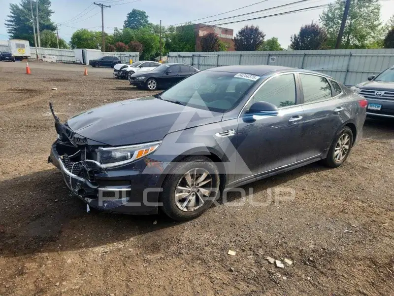 2017 KIA Optima фото