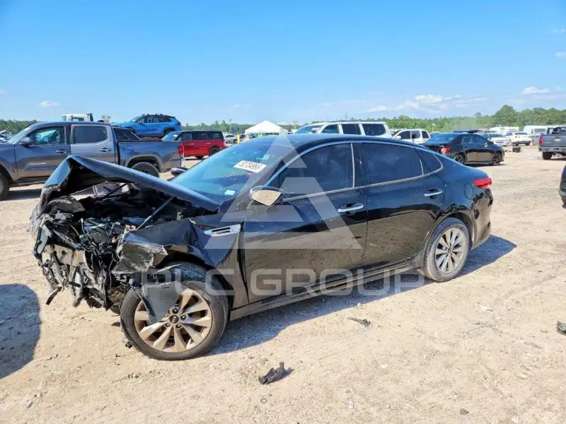 2017 KIA Optima фото