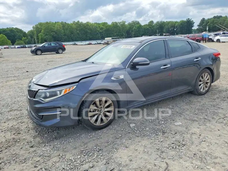 2017 KIA Optima photo