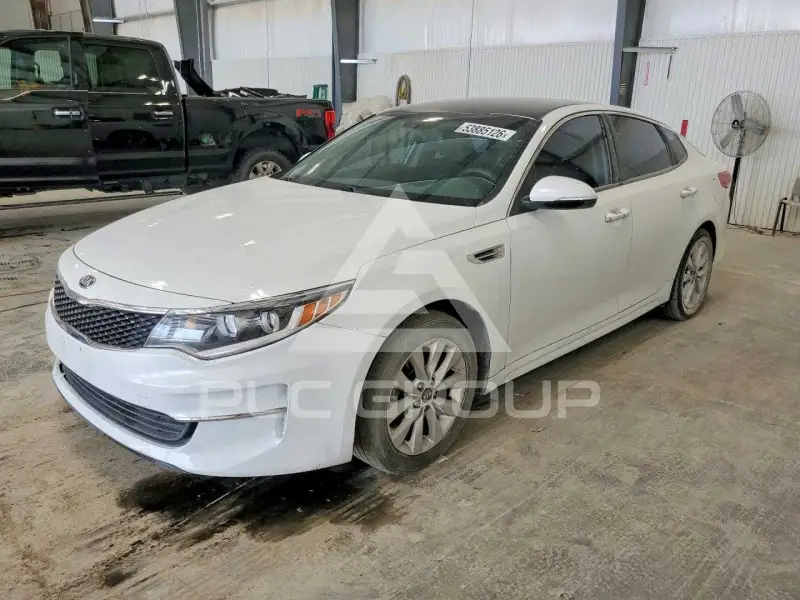2017 KIA Optima фото