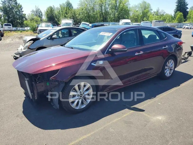 2017 KIA Optima photo