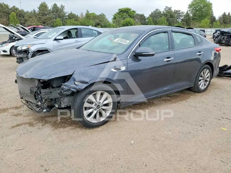 2017 KIA Optima photo