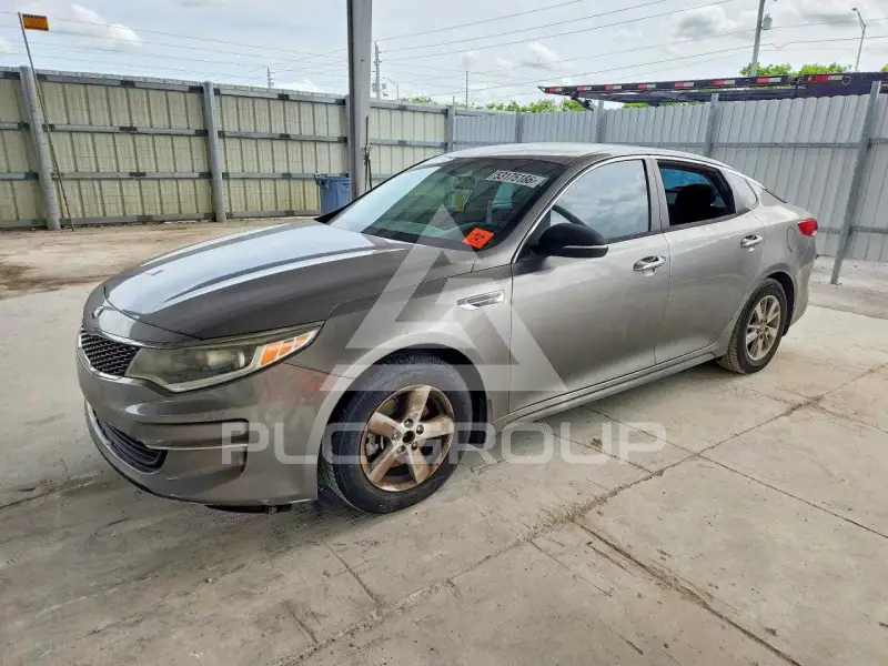 2017 KIA Optima фото