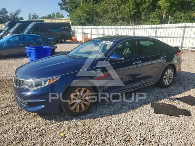 2017 KIA Optima фото
