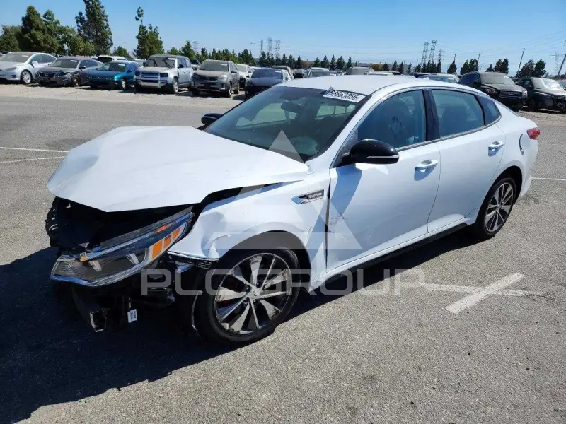 2017 KIA Optima фото
