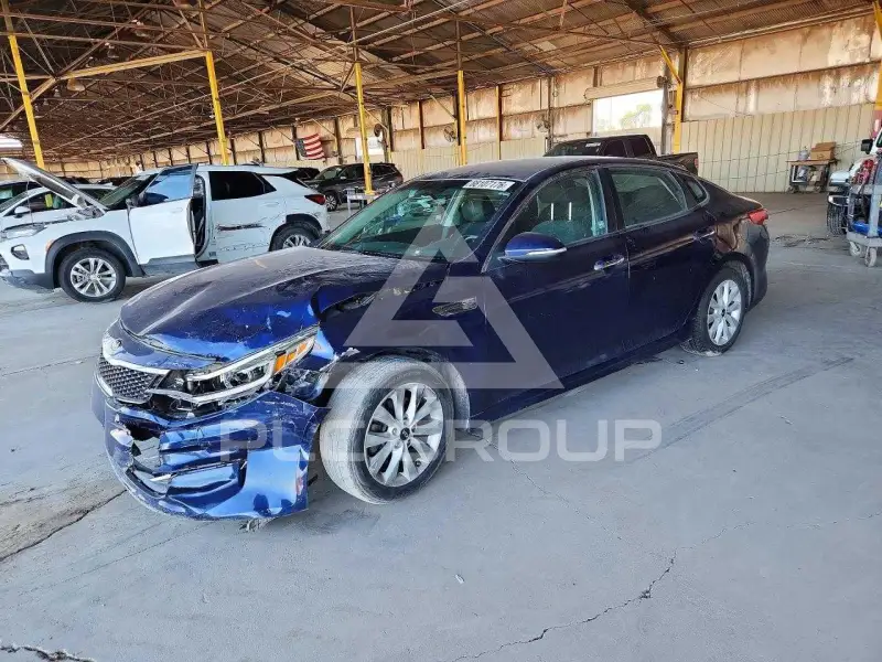 2017 KIA Optima фото