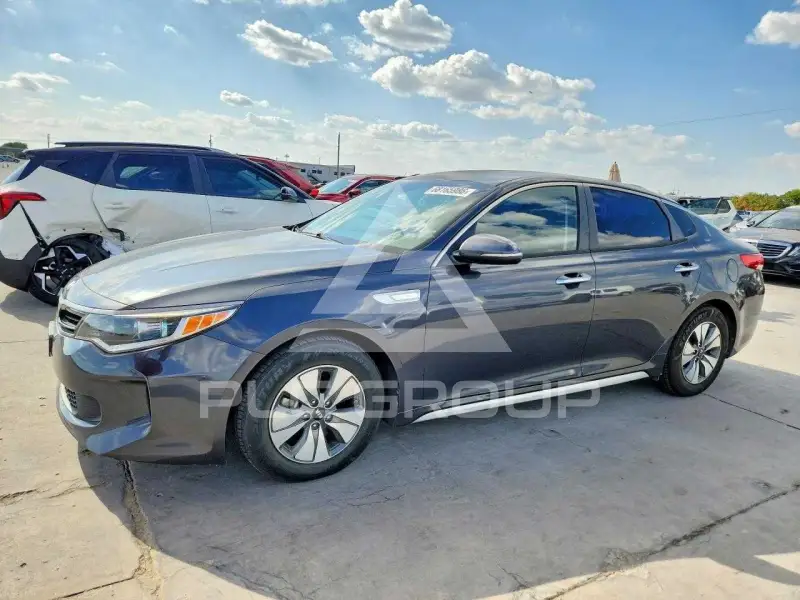 2017 KIA Optima фото
